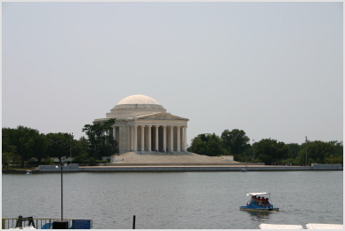 paddling towards Jefferson