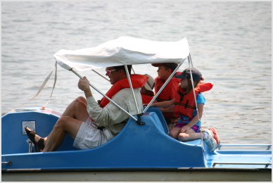 John paddling hard, kids ready to be done
