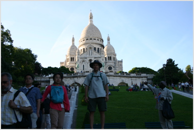 John & Sacré Cœur