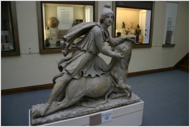 Mithras statue