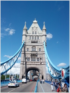 Tower Bridge from south
