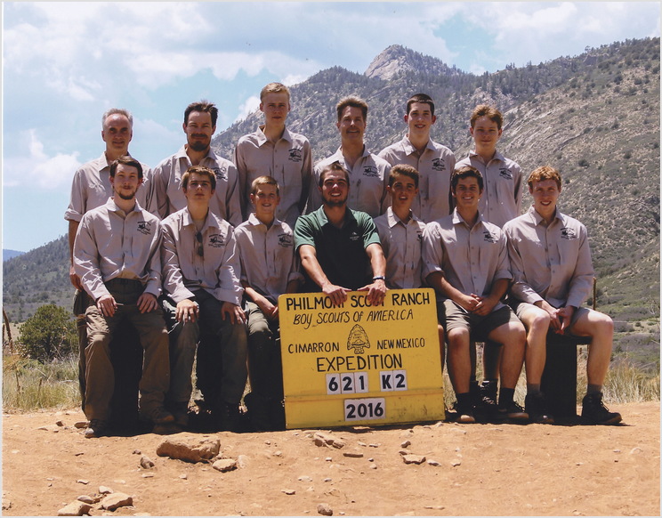 Our crew: "Dos Trekkies"
